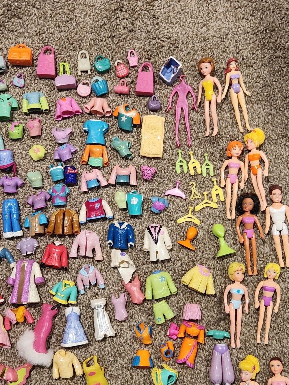 MASSIVE Vintage Y2K Polly Pocket Lot of 225+ Dolls, Rubber Clothes & Accessories